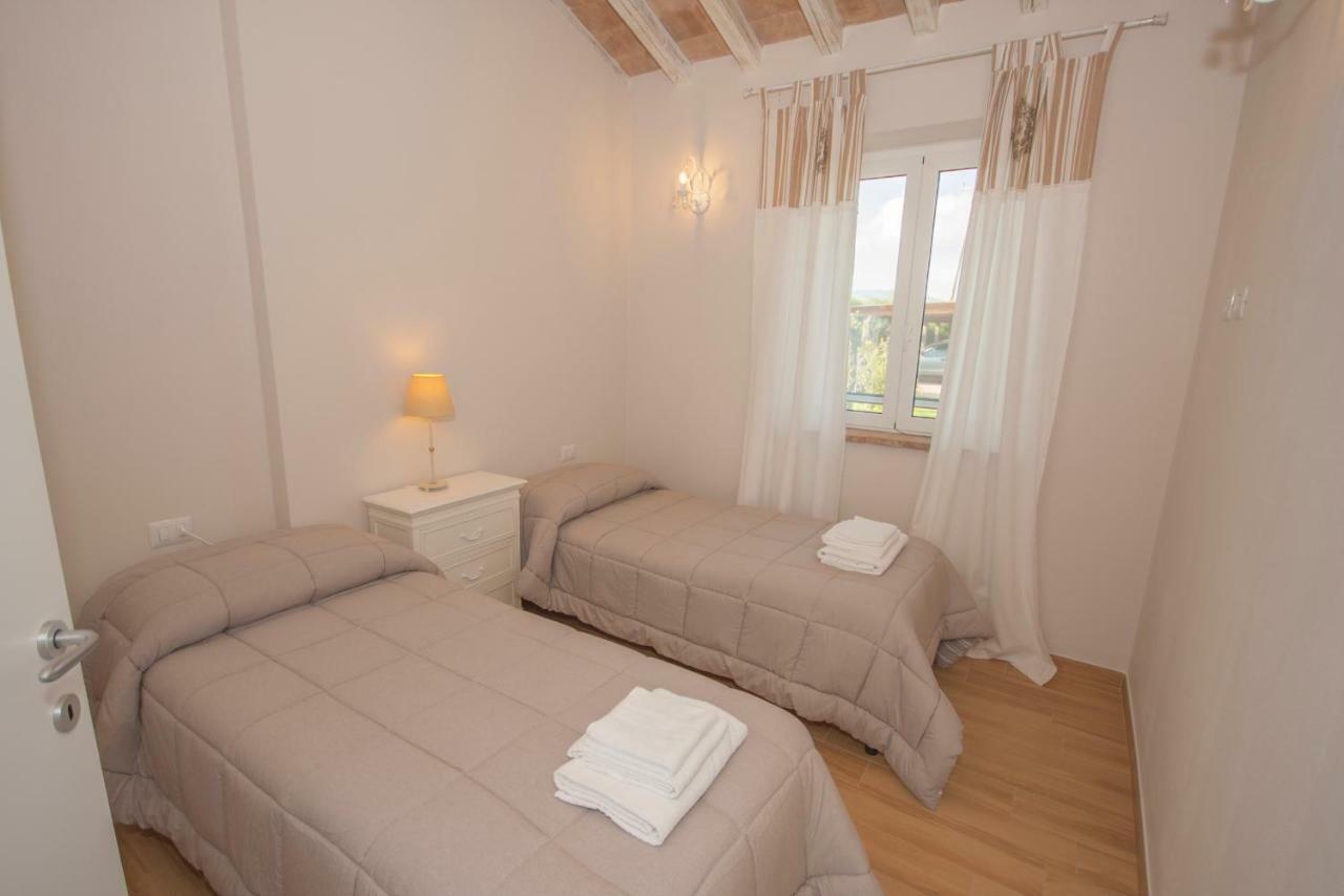 Agriturismo Il Mirto Pescia Romana Kültér fotó
