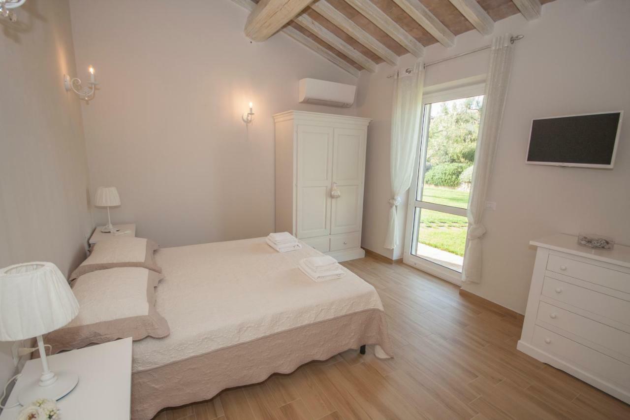 Agriturismo Il Mirto Pescia Romana Kültér fotó