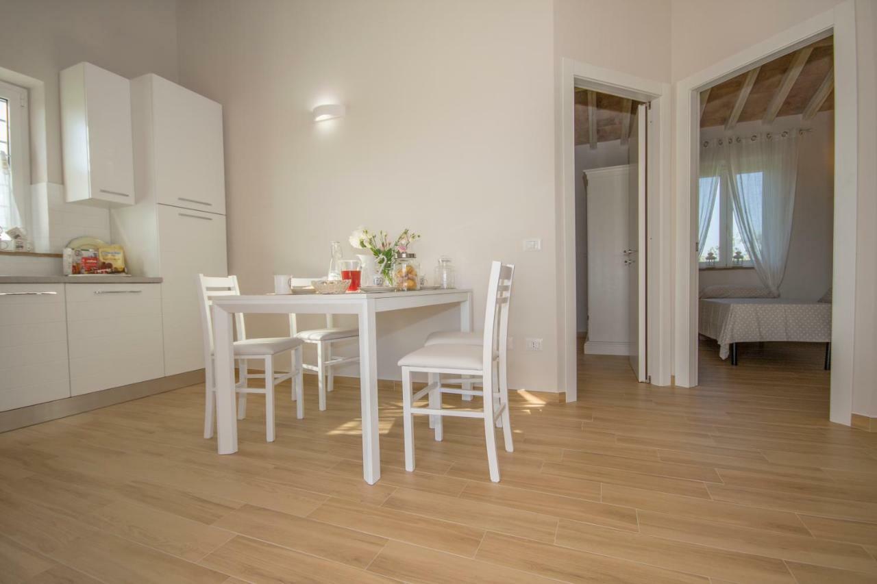 Agriturismo Il Mirto Pescia Romana Kültér fotó